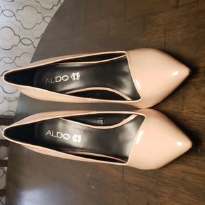 Brand new Aldo nude heels